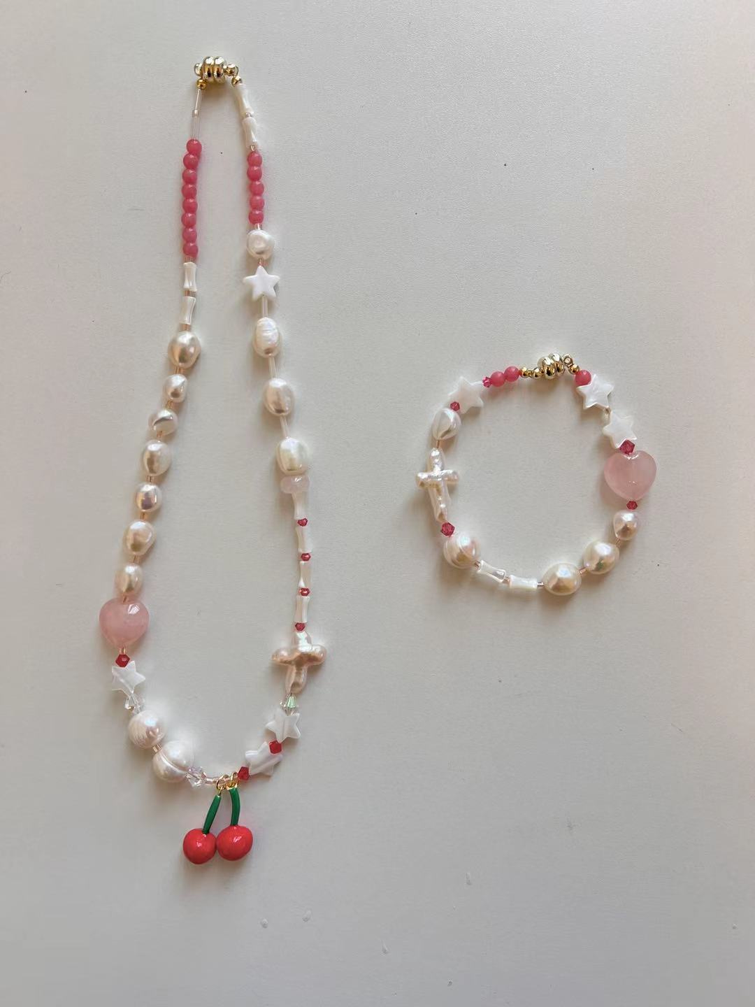 Blush hour necklace