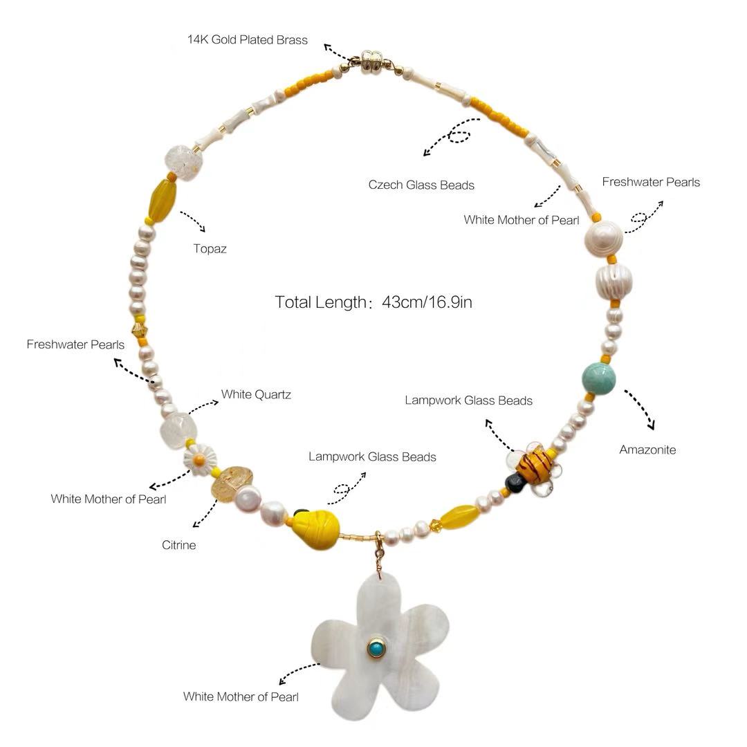 Honey bloom necklace