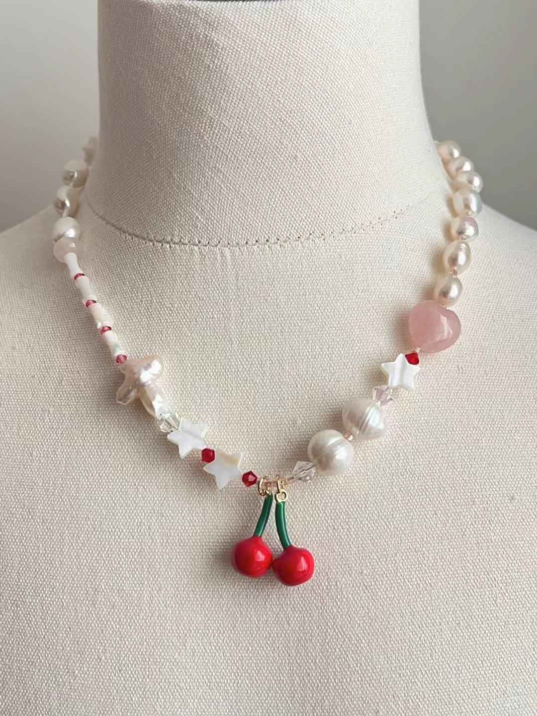 Blush hour necklace