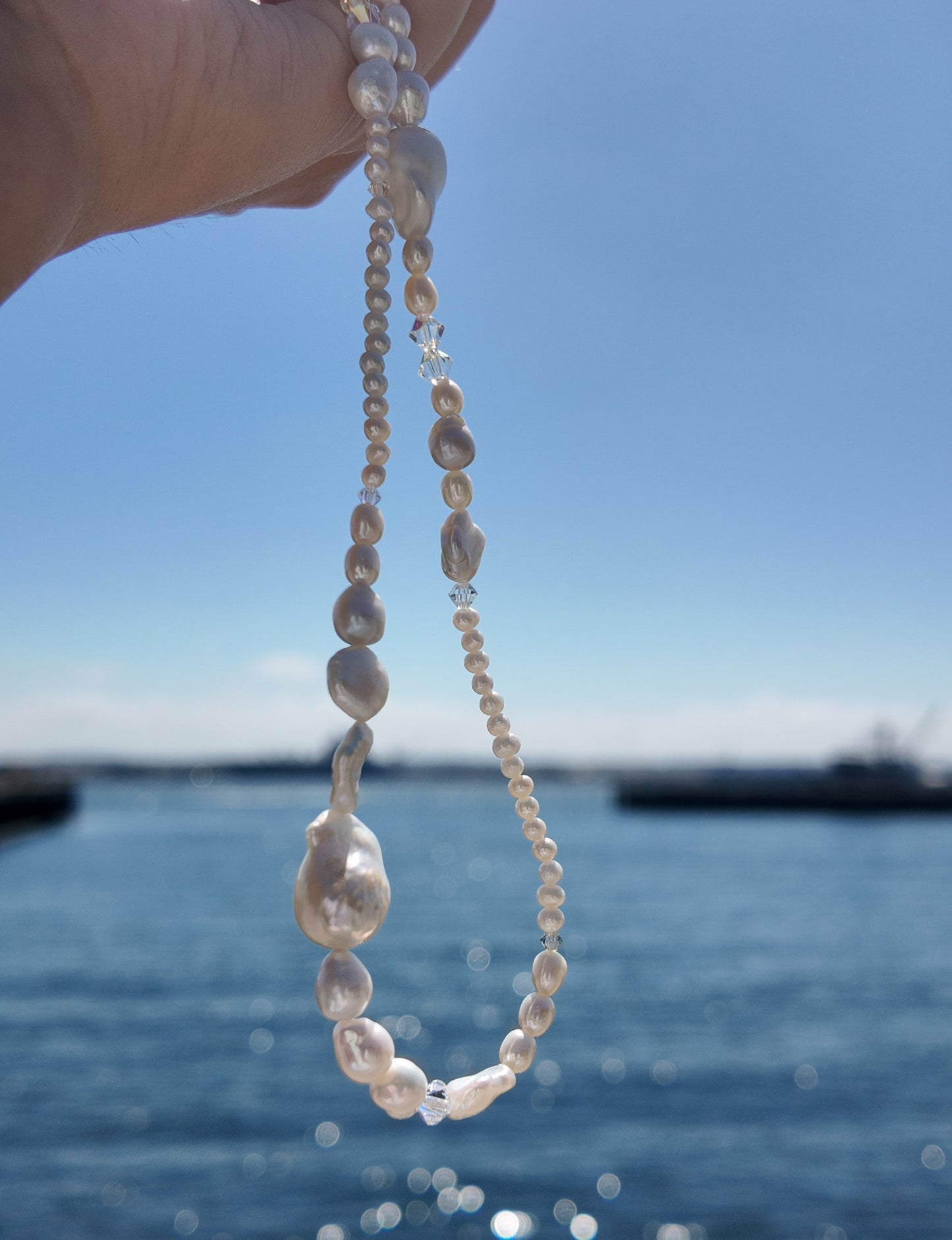 Nivis necklace